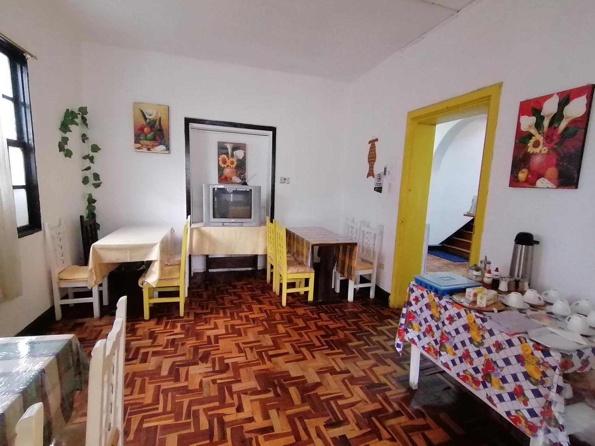 Galapagos Natural Life Hostel Quito Zewnętrze zdjęcie
